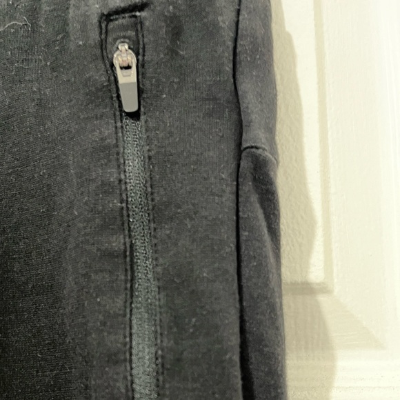 H&M Men’s Joggers - Picture 4 of 6